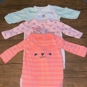 Bundle of 3 pajamas - Size 6 months